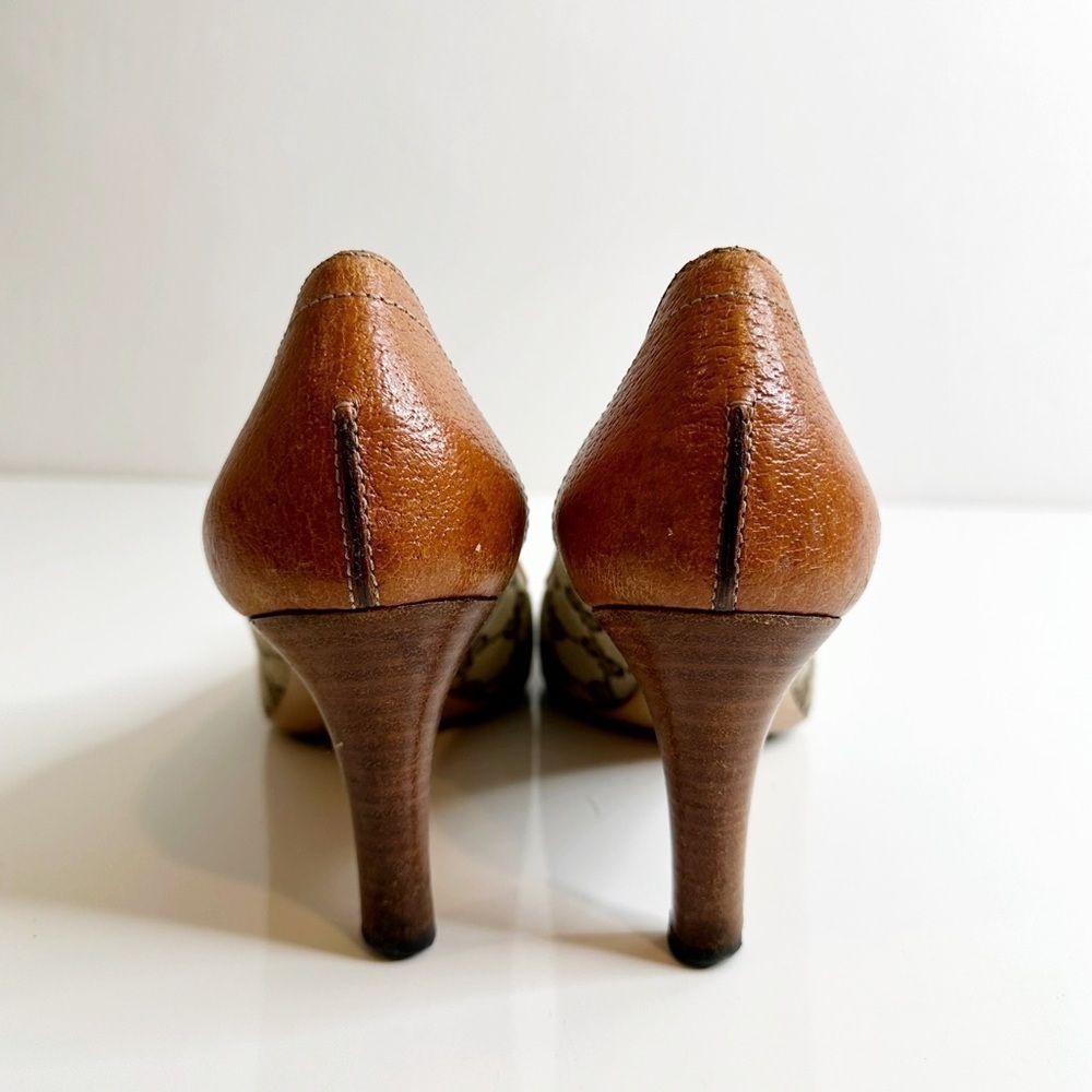 GUCCI GG Monogram Canvas Buckle Pumps Leather Trim Brown Grey Women's 38 US 7.5 - Picture 5 of 10